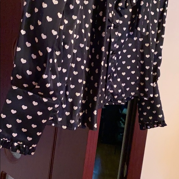 VDP Collection blouse - Picture 2 of 4